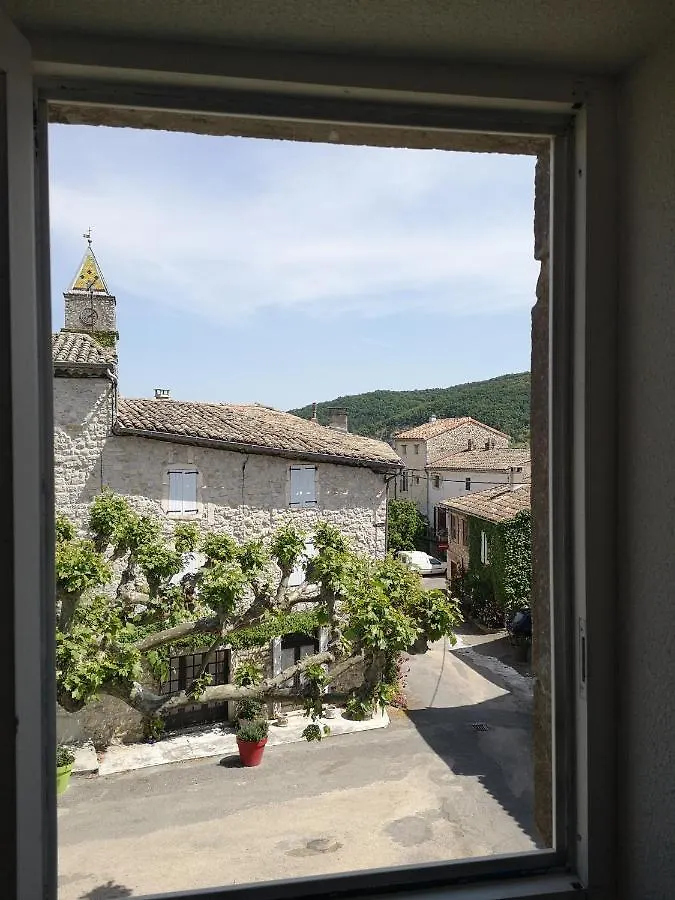 Auberge de l Helvie chez Coco&Ricou Valvigneres